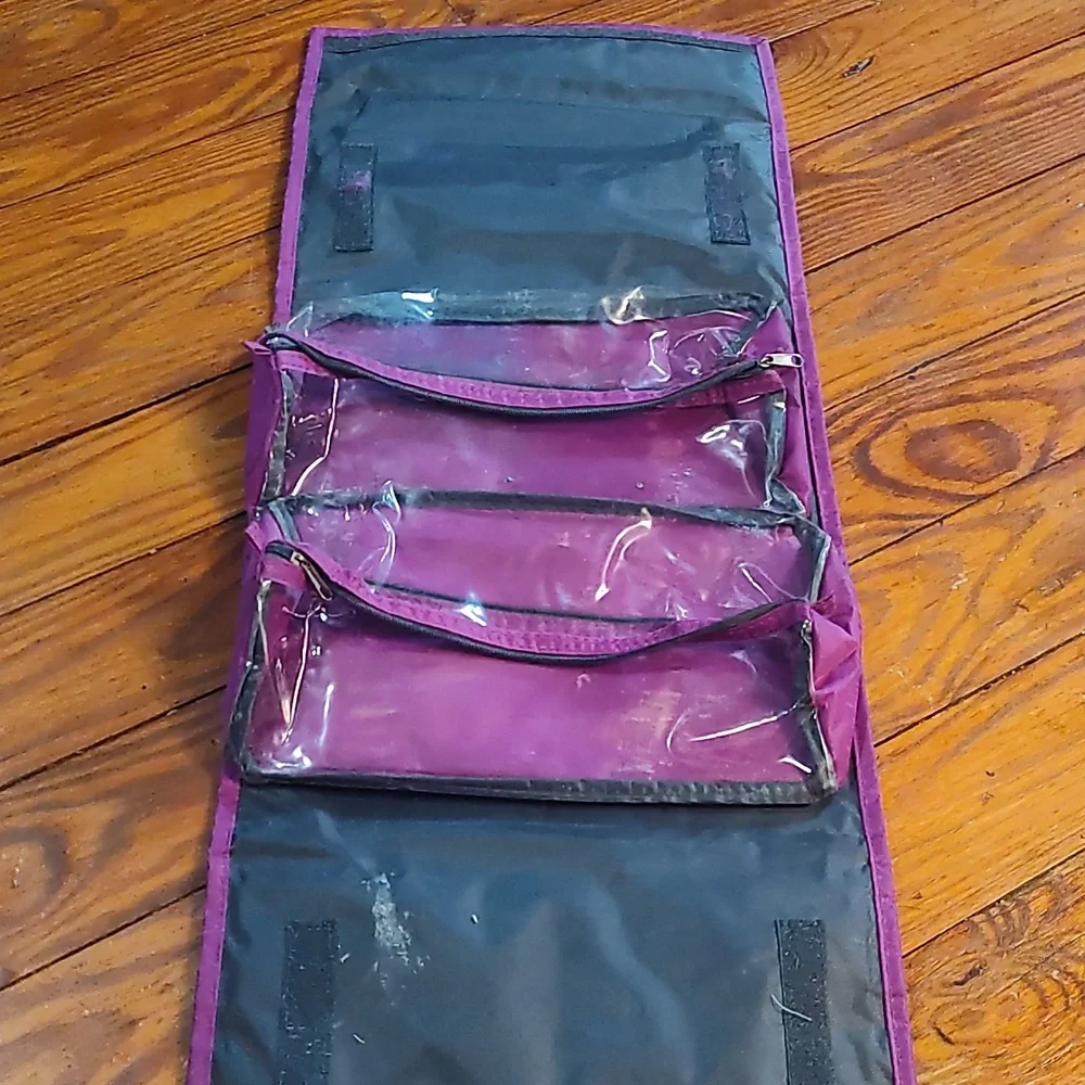 Toiletry travel case